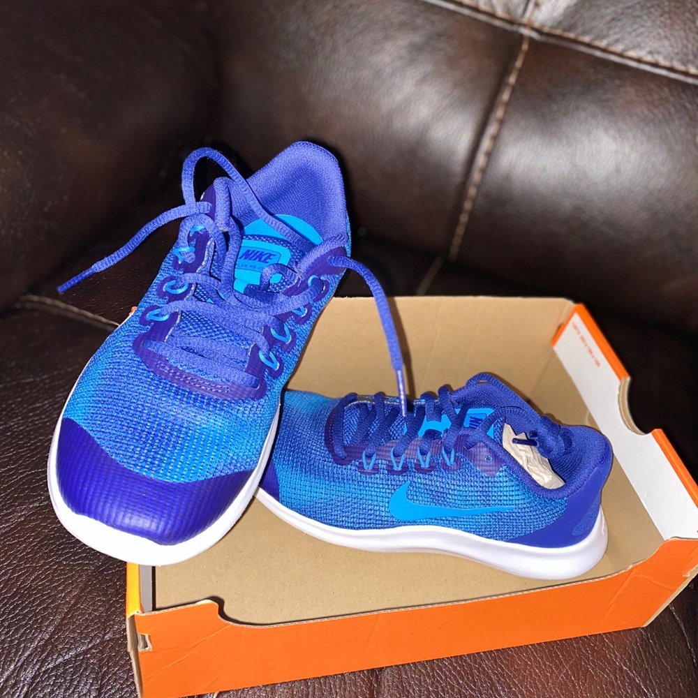 Boys’ Nike Sneakers